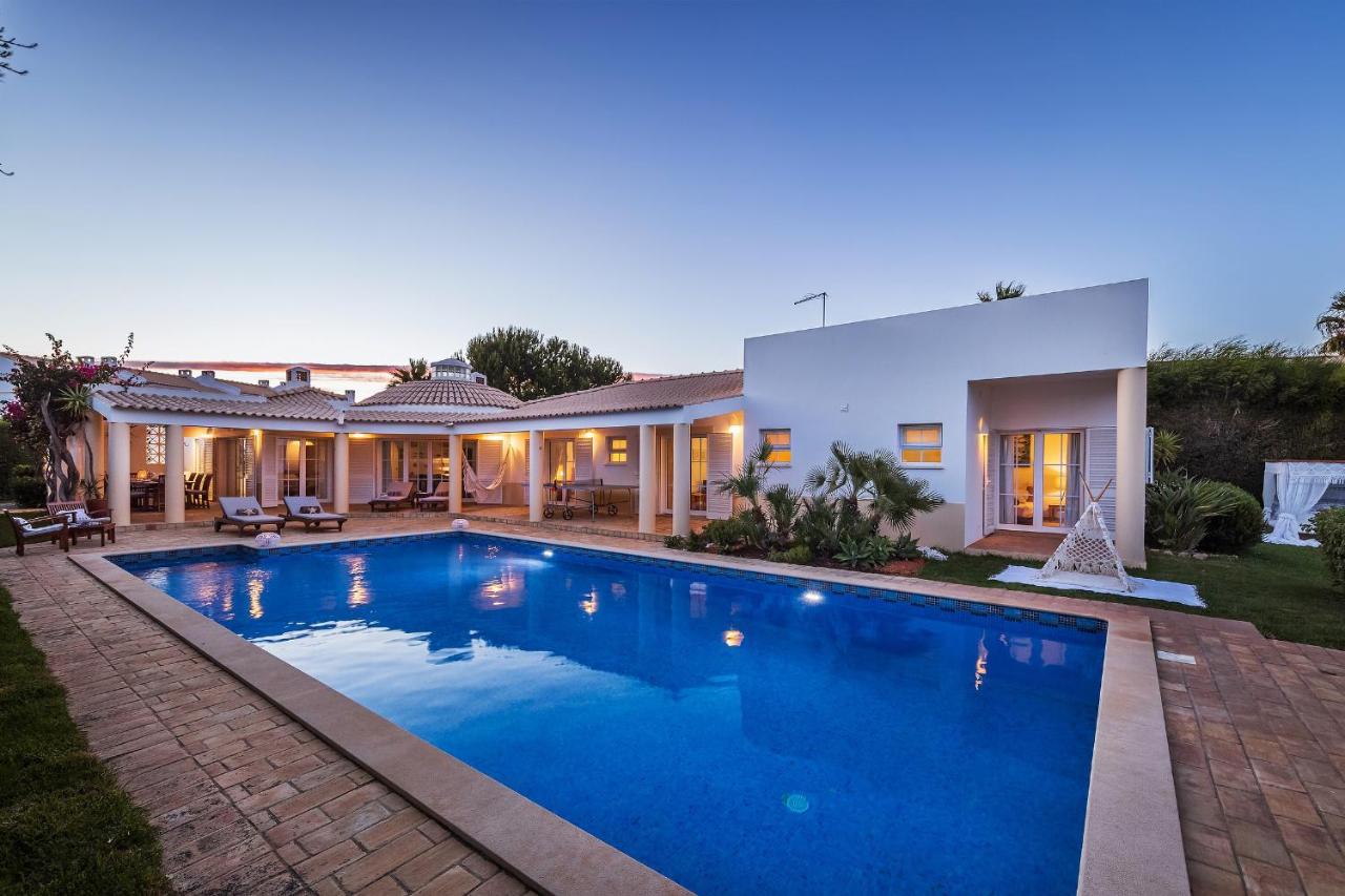 Villa Dome By Ocvillas อัลบูเฟรา ภายนอก รูปภาพ