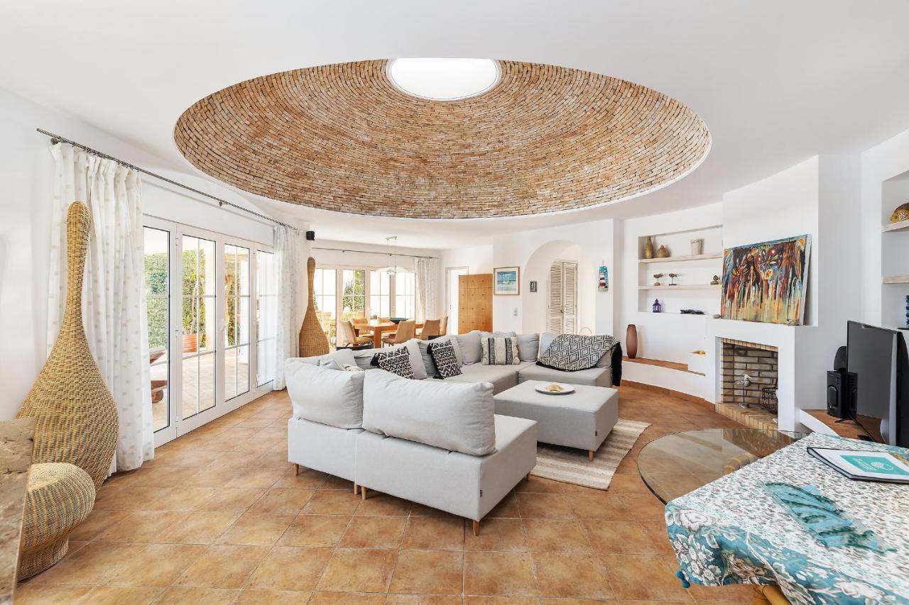 Villa Dome By Ocvillas อัลบูเฟรา ภายนอก รูปภาพ