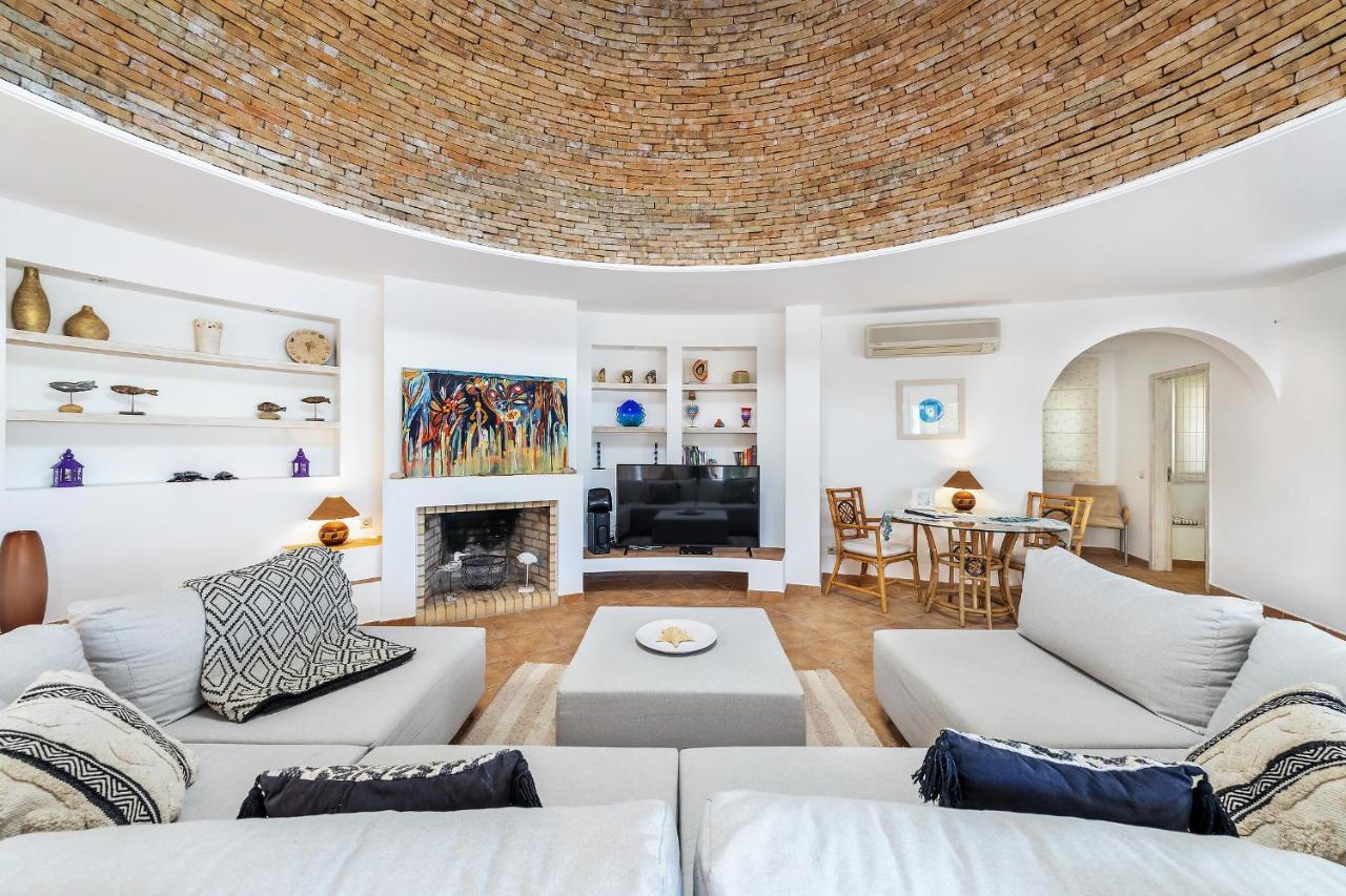 Villa Dome By Ocvillas อัลบูเฟรา ภายนอก รูปภาพ