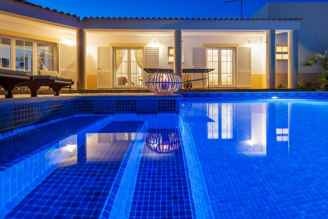 Villa Dome By Ocvillas อัลบูเฟรา ภายนอก รูปภาพ